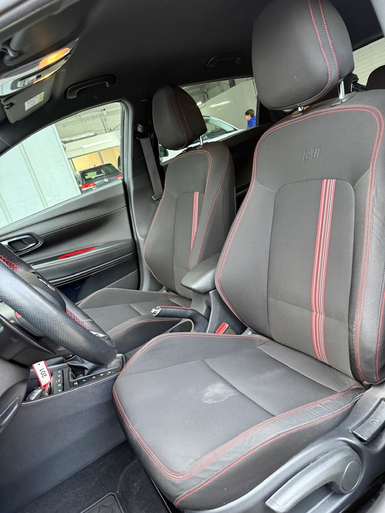 Vehicle Image 45