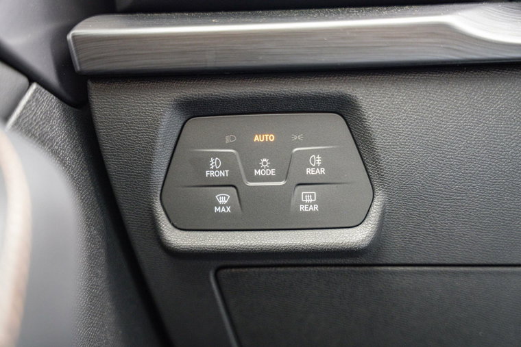 Vehicle Image 41
