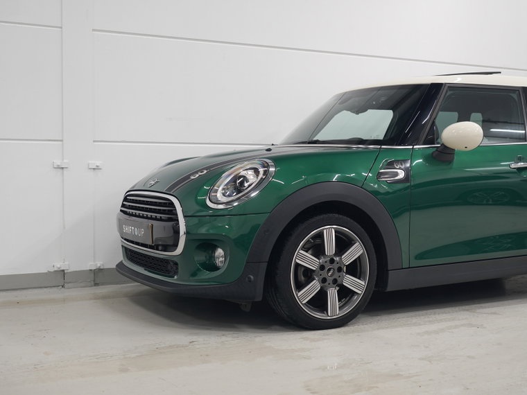 Vehicle Image 33