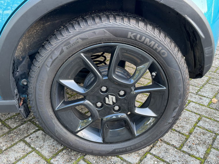 Vehicle Image 14