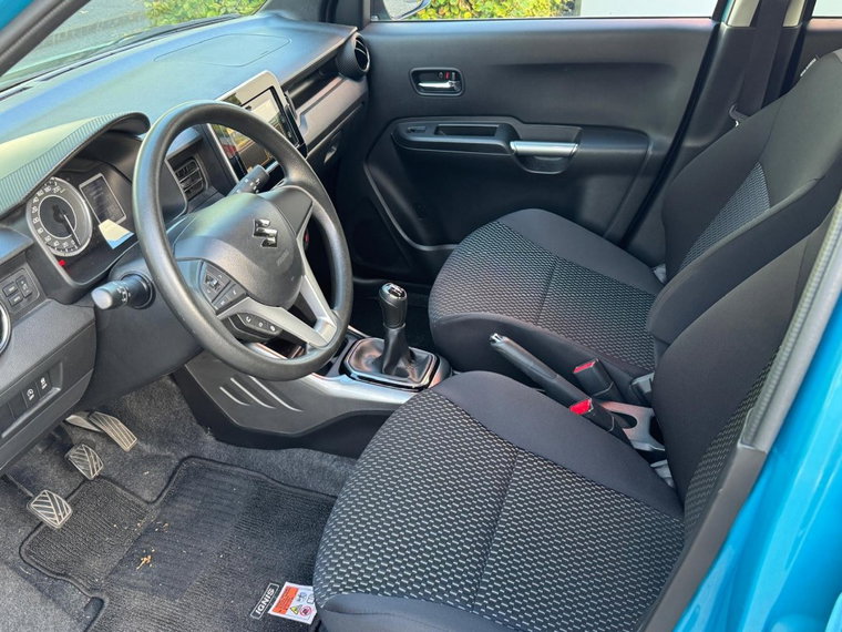 Vehicle Image 16