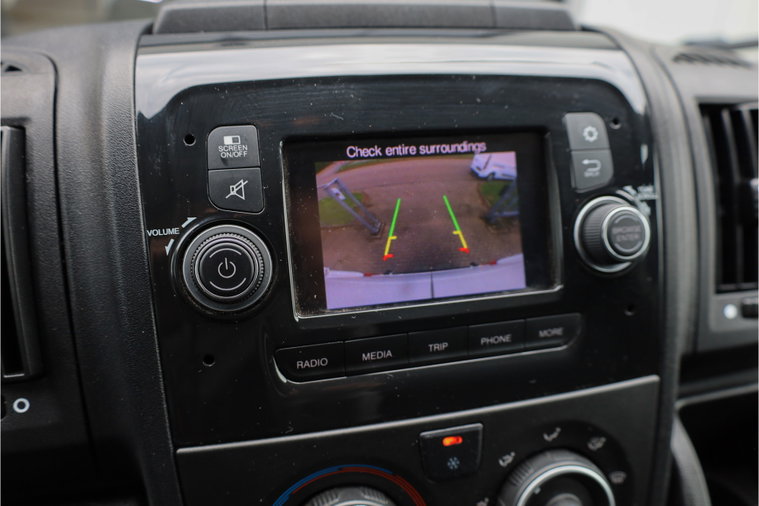 Vehicle Image 22