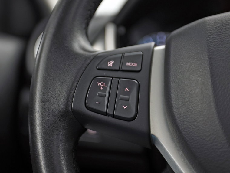 Vehicle Image 23