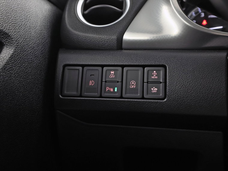 Vehicle Image 27