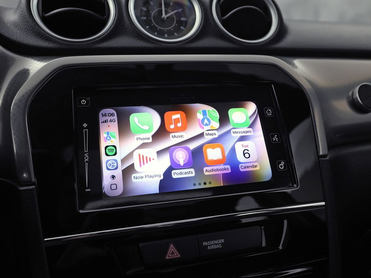 Vehicle Image 9