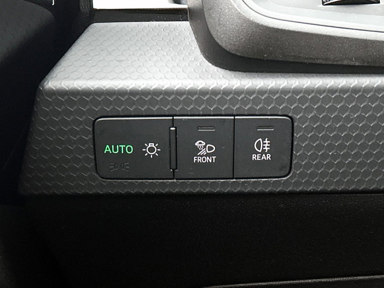 Vehicle Image 31
