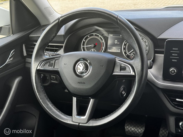 Vehicle Image 33