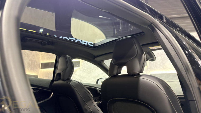 Vehicle Image 47
