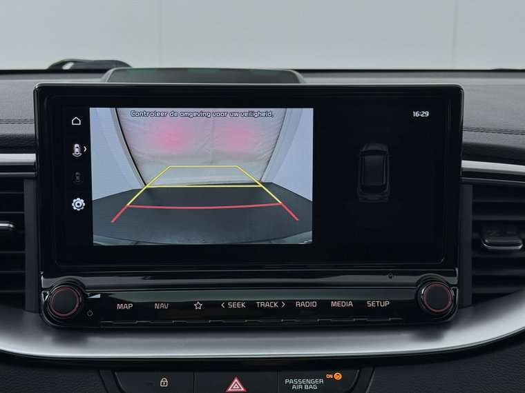 Vehicle Image 30