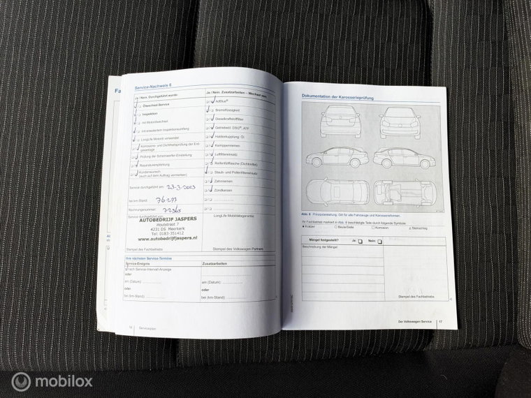Vehicle Image 32