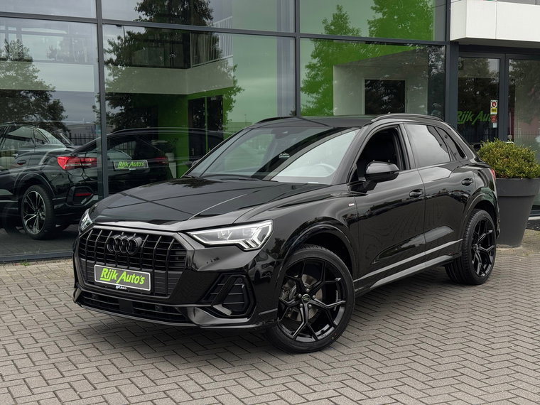 Vehicle Image 45