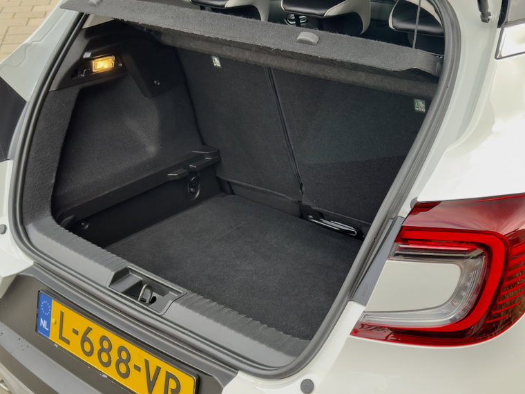 Vehicle Image 19