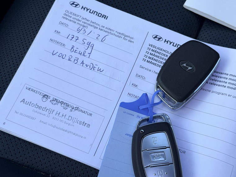 Vehicle Image 37
