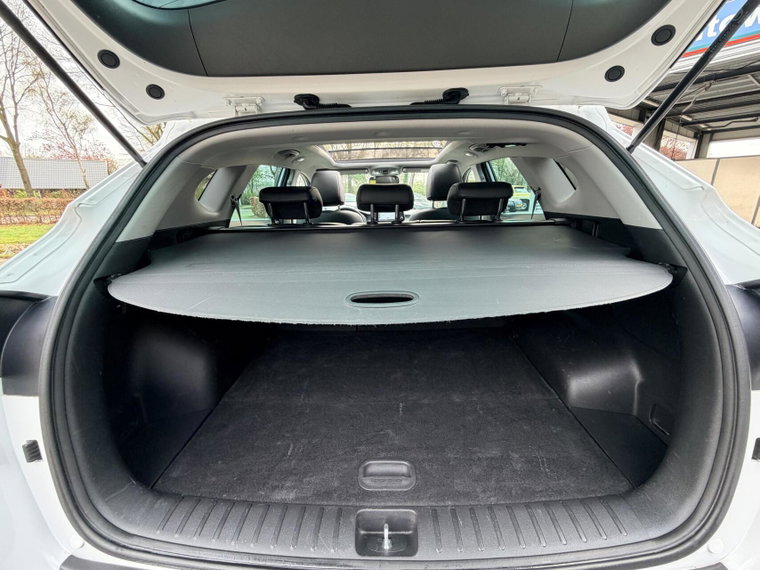 Vehicle Image 38