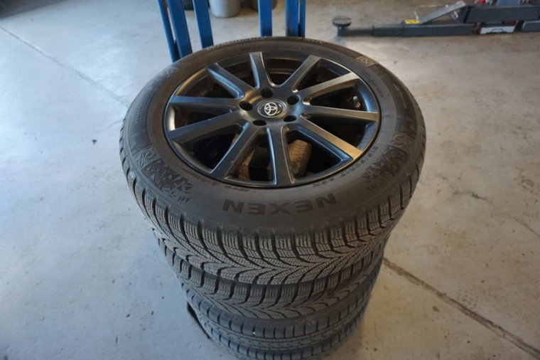Vehicle Image 15