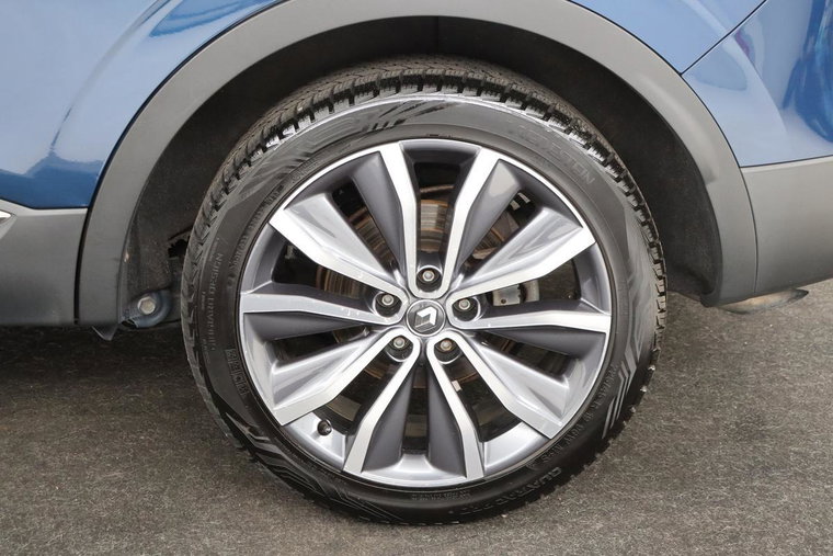 Vehicle Image 30