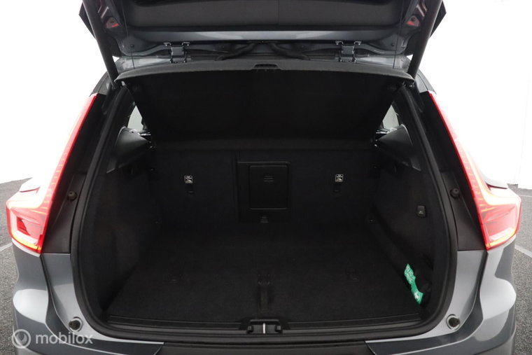 Vehicle Image 45
