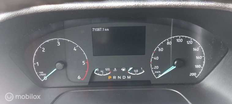 Vehicle Image 24