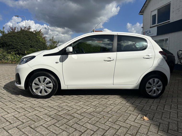 Vehicle Image 19