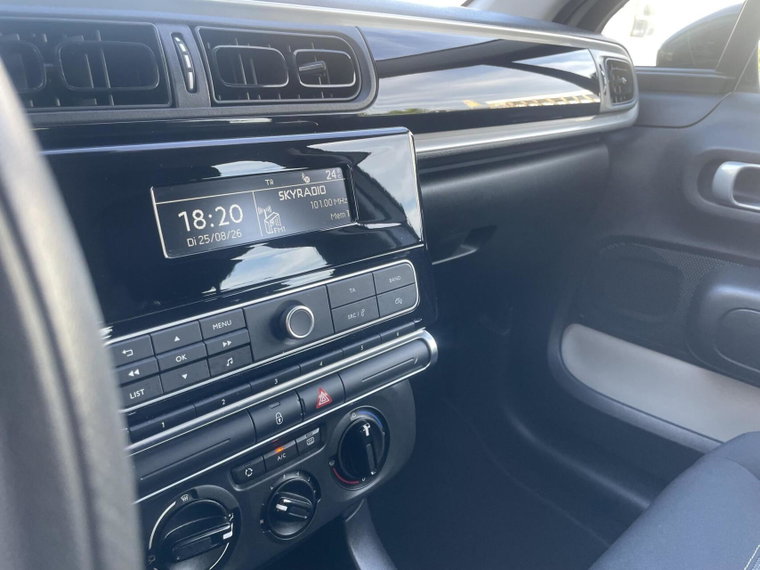 Vehicle Image 20