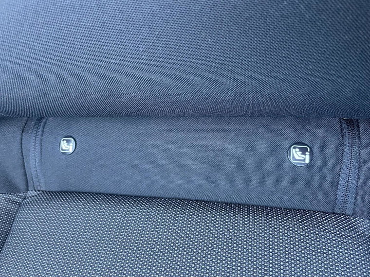 Vehicle Image 27