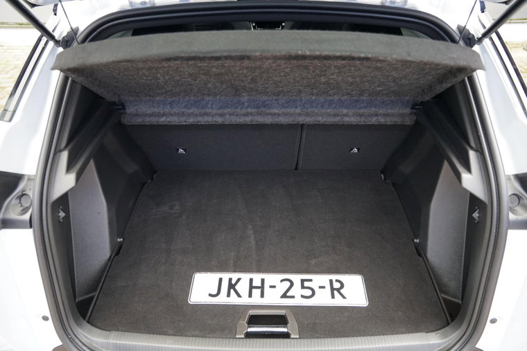 Vehicle Image 22