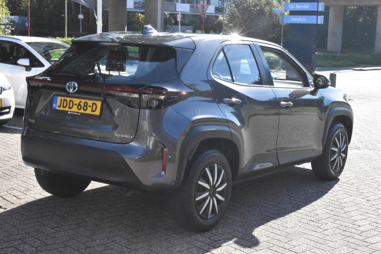 Vehicle Image 14