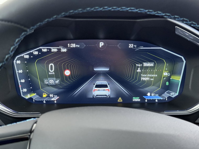 Vehicle Image 9