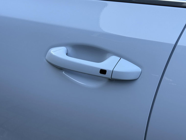 Vehicle Image 39
