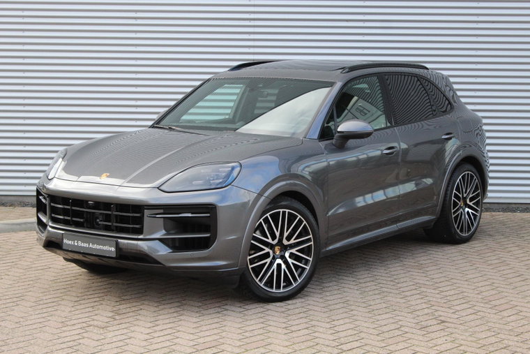 Vehicle Image 30