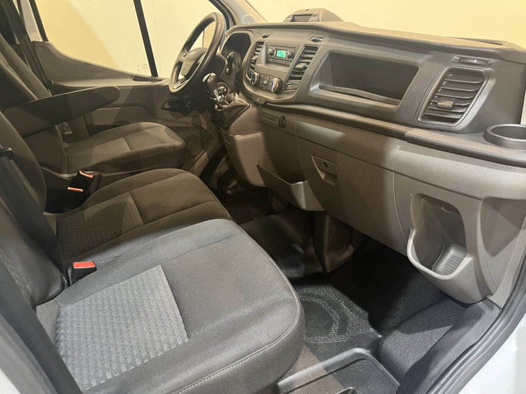 Vehicle Image 22