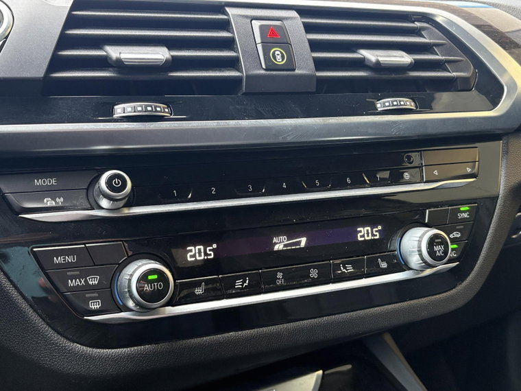 Vehicle Image 39