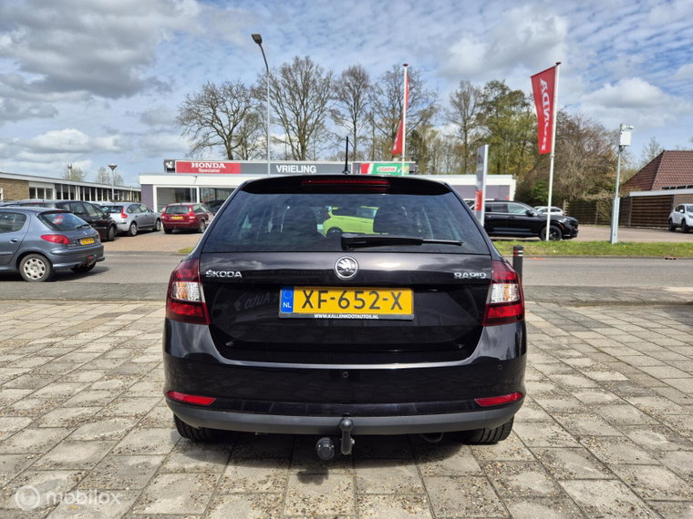 Vehicle Image 28