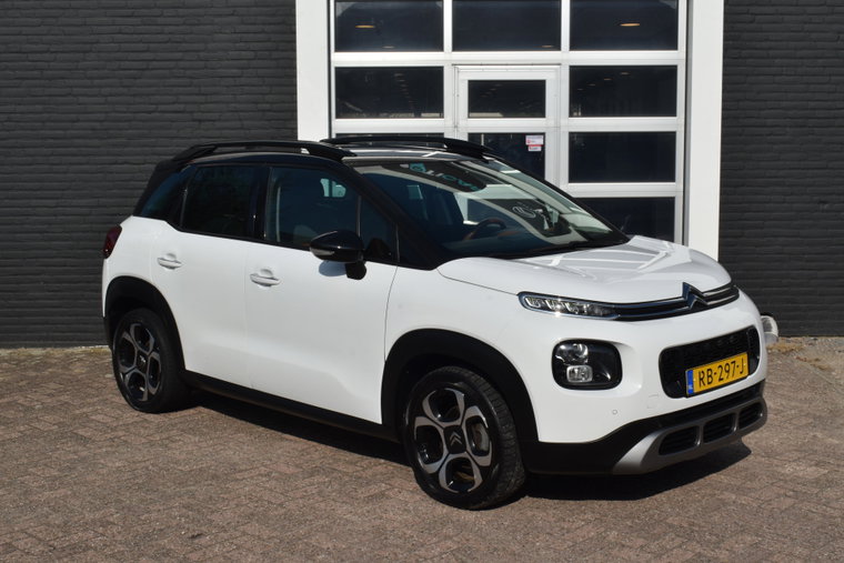 Vehicle Image 22
