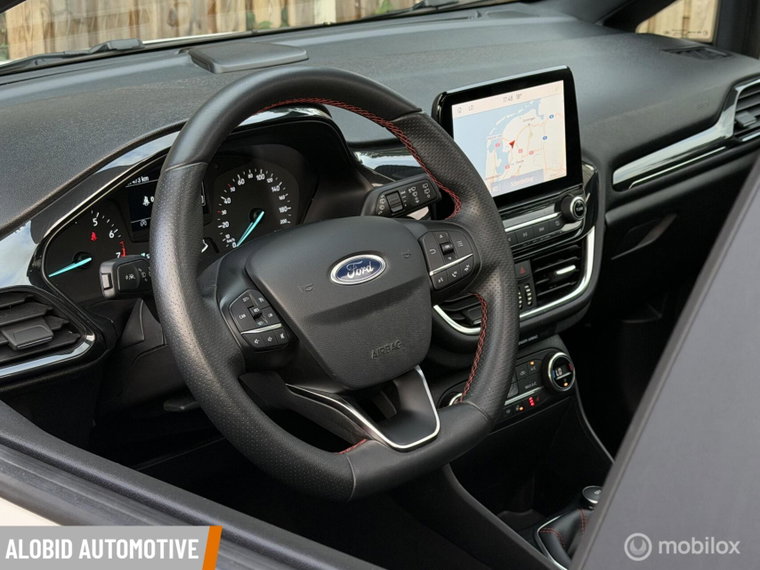 Vehicle Image 30