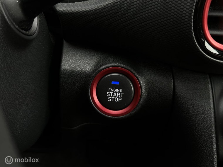 Vehicle Image 48