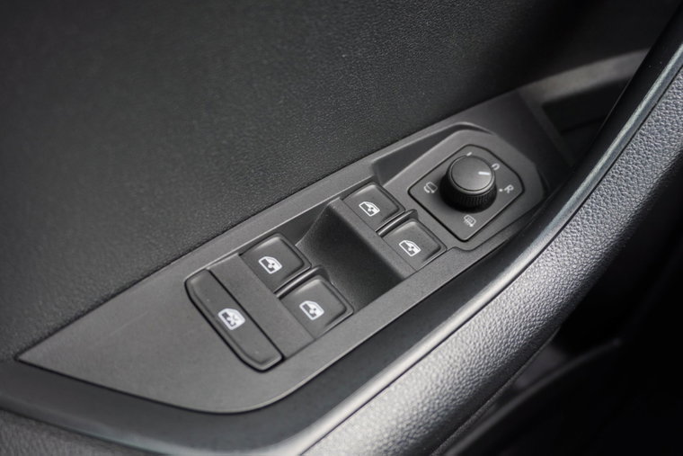 Vehicle Image 45