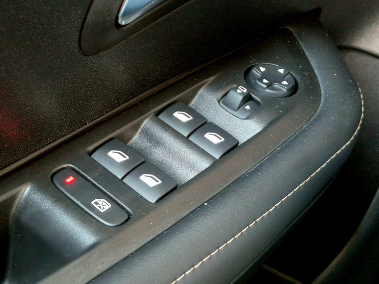 Vehicle Image 33