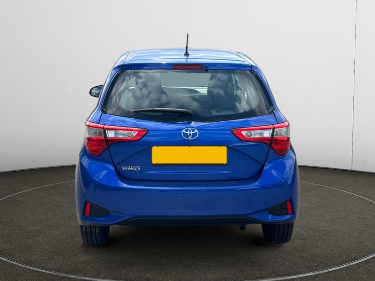 Vehicle Image 21