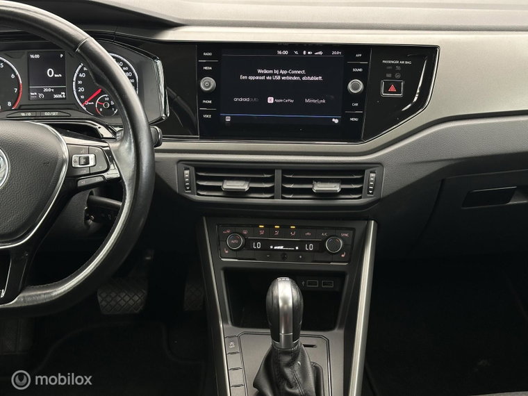 Vehicle Image 38