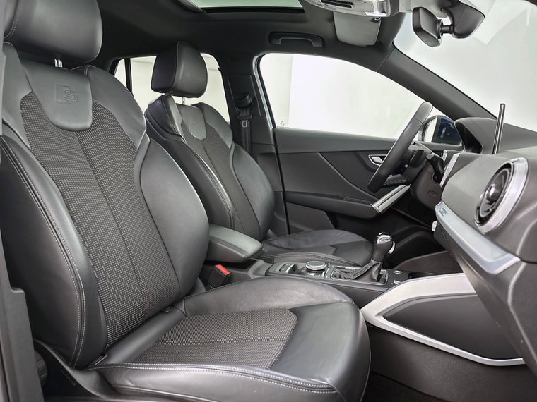Vehicle Image 31