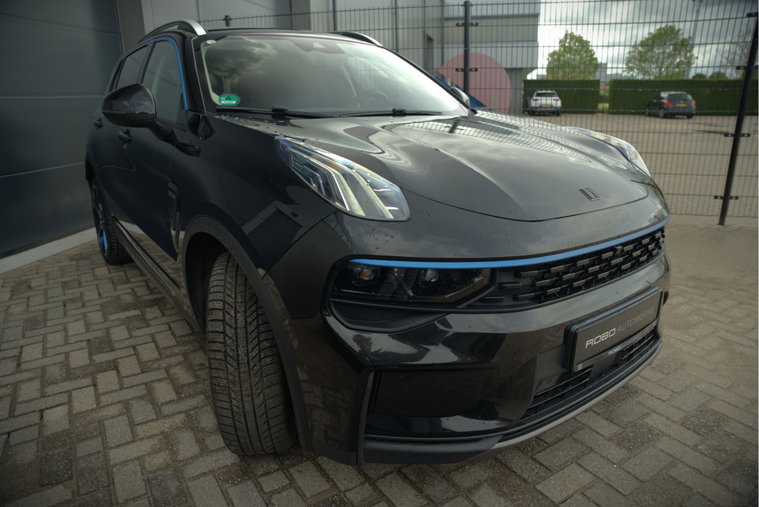 Vehicle Image 9