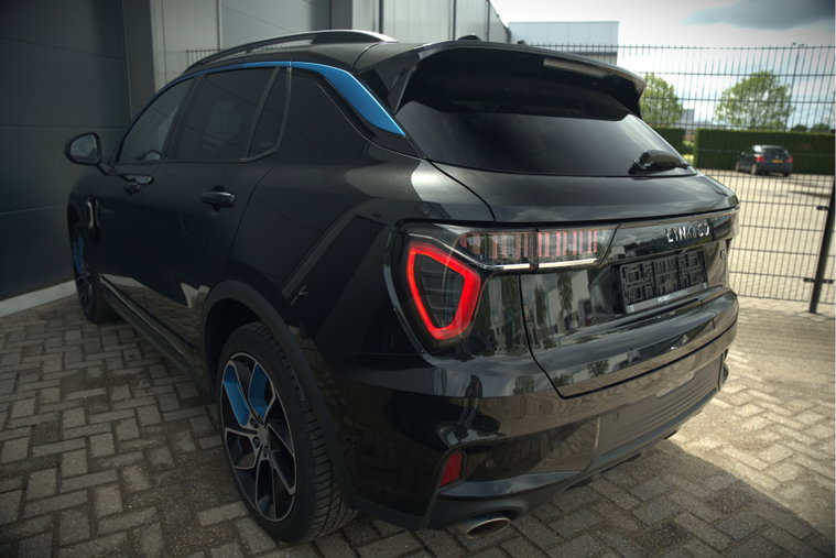 Vehicle Image 11