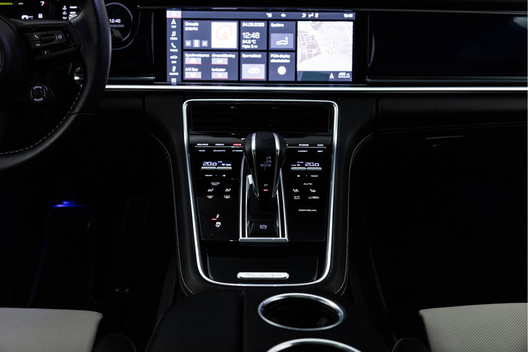 Vehicle Image 40