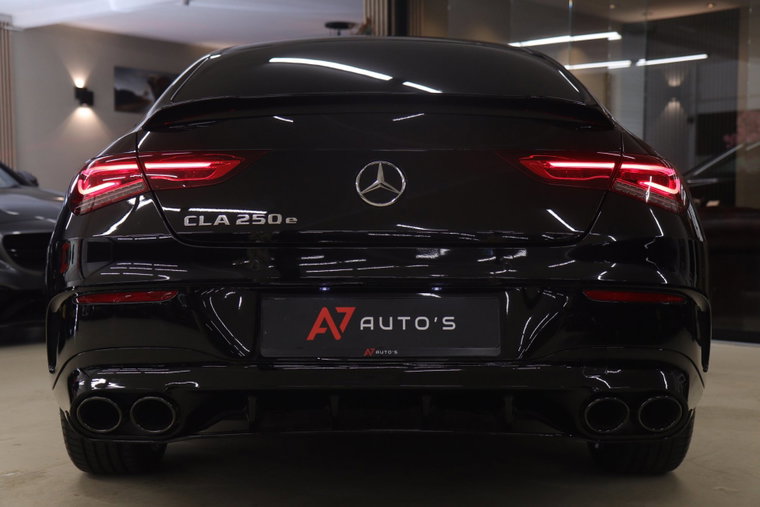 Vehicle Image 38