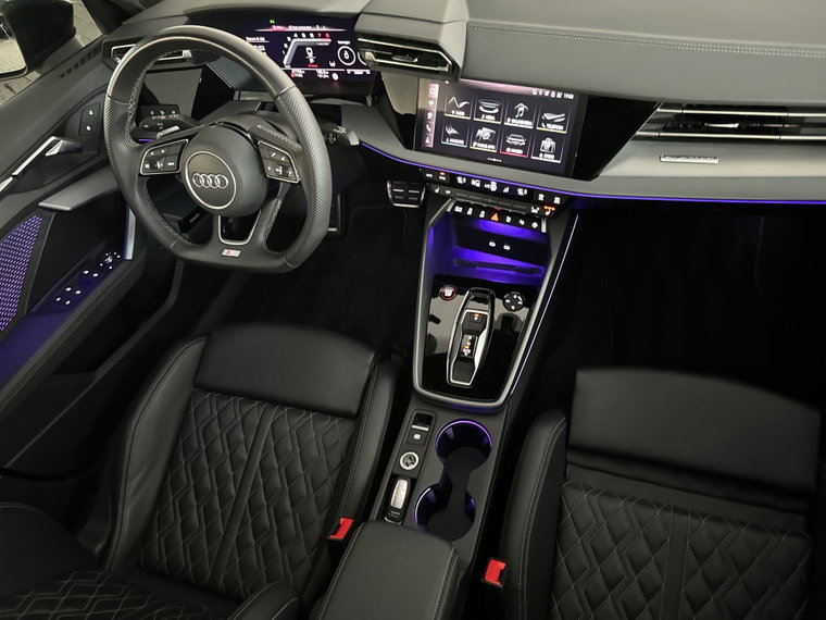 Vehicle Image 36