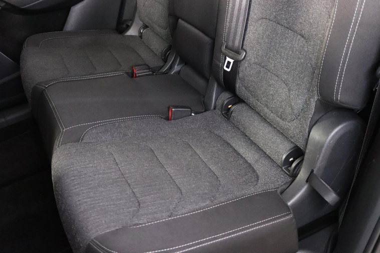 Vehicle Image 48