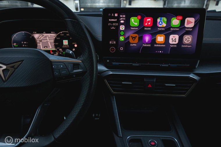 Vehicle Image 21