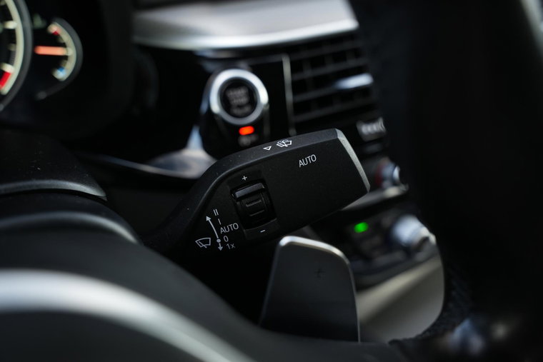 Vehicle Image 40
