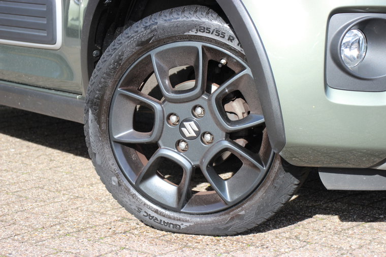 Vehicle Image 23